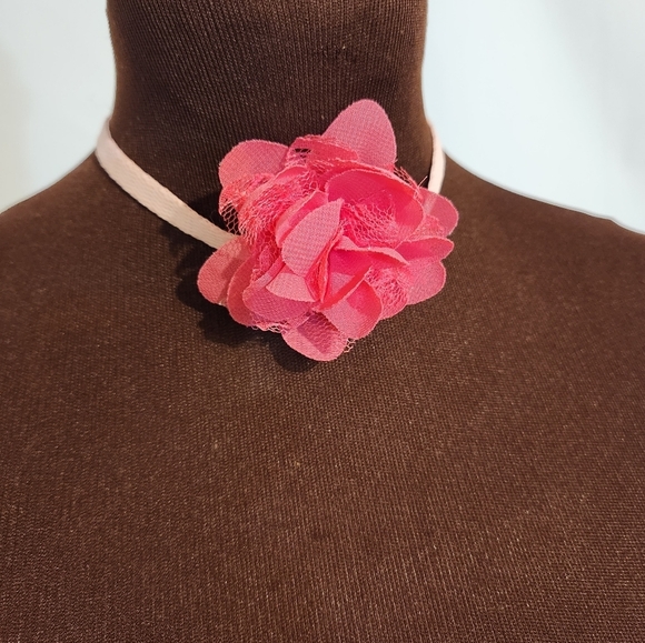 Hand Crafted Flower Choker Necklace Floral Choker Dark Pink Light Pink - Picture 2 of 9
